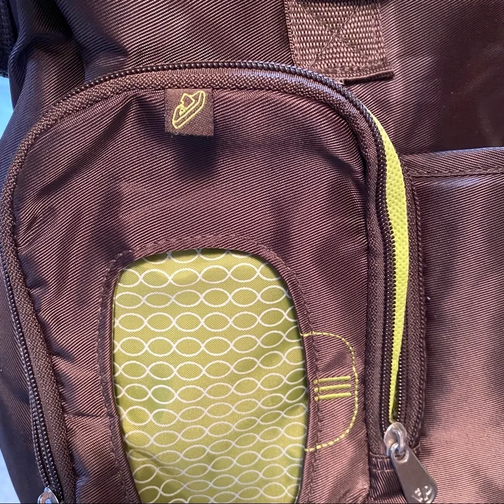 Fisher-Price Diaper Bag Brown Multi Pocket Baby Bag Travel Tote Adjustable Strap